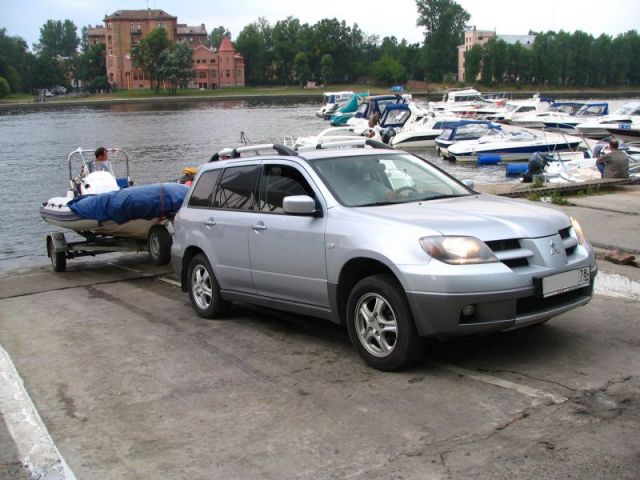 Ямаран B 410 R Ямаран B 410 R