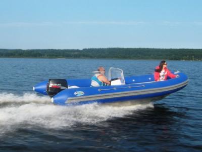 Лодка РИБ Скайбот SB 520 RA